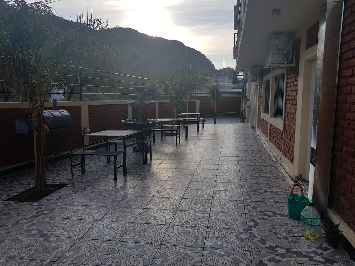 Apart Hotel Chilecito Luaran gambar
